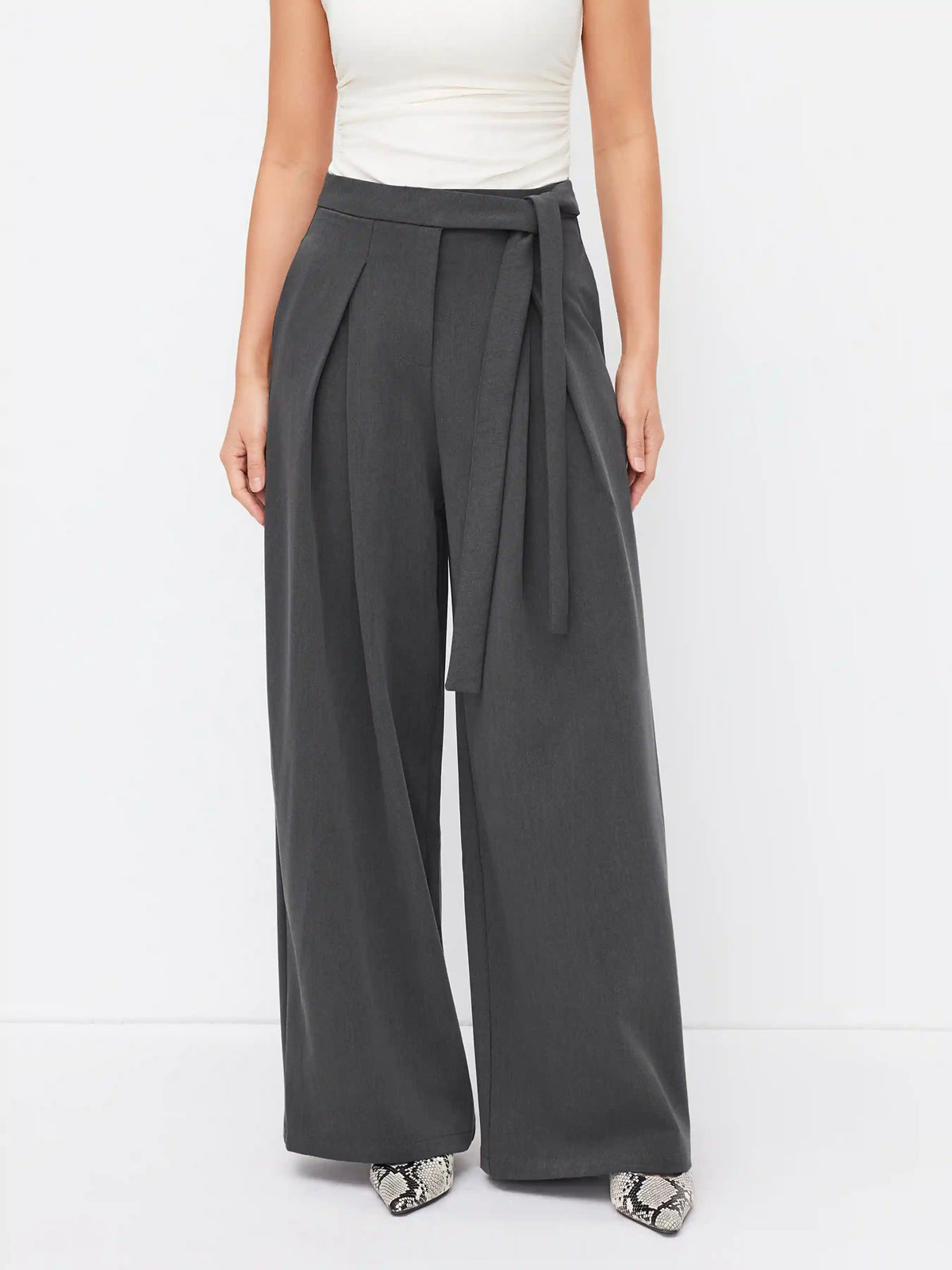 Mid Rise Pleated Tie Side Straight Leg Trousers